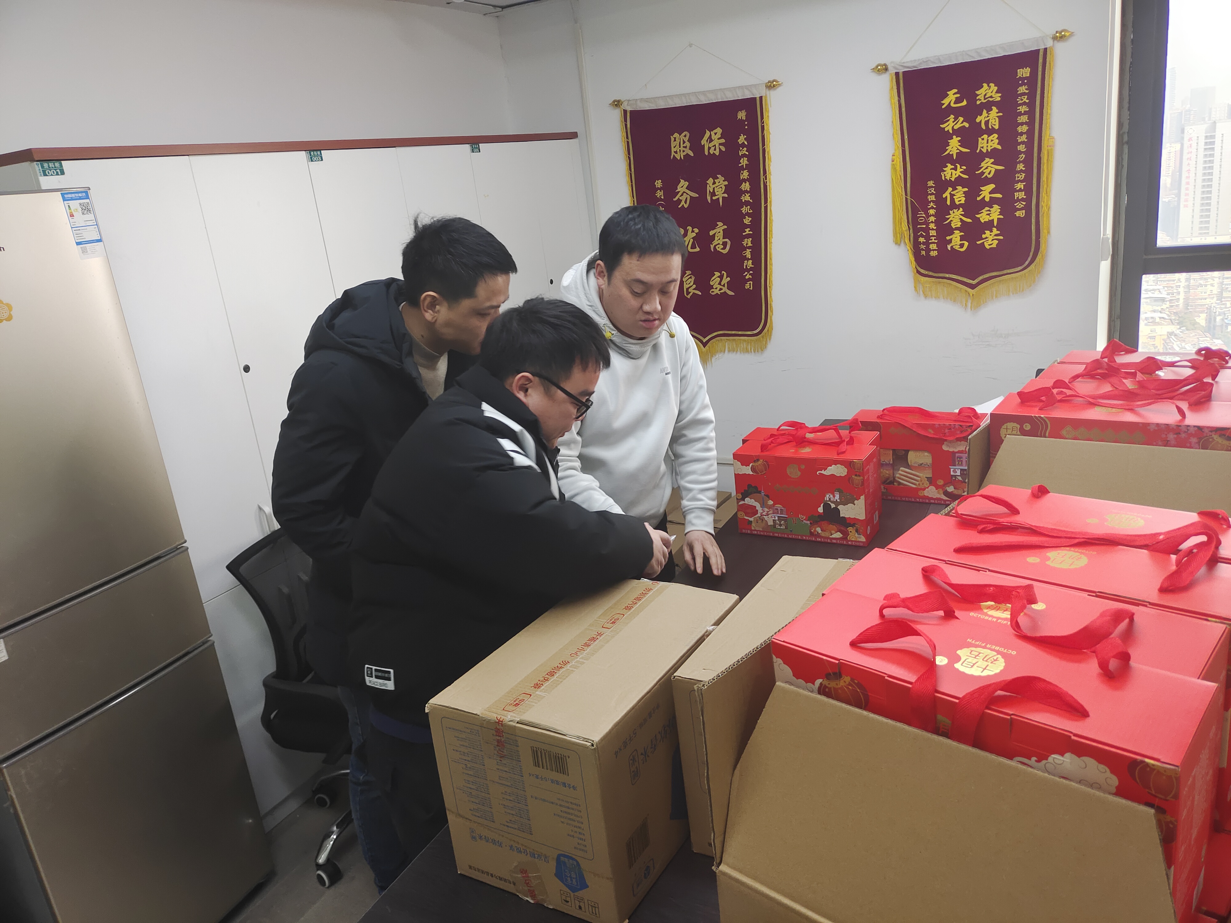 又是一年新春到 最是歲寒情暖時